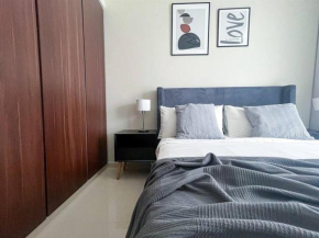 Trophy - Cityscape Posh Suite